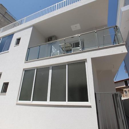 Deda Apartments Sarandë 外观 照片