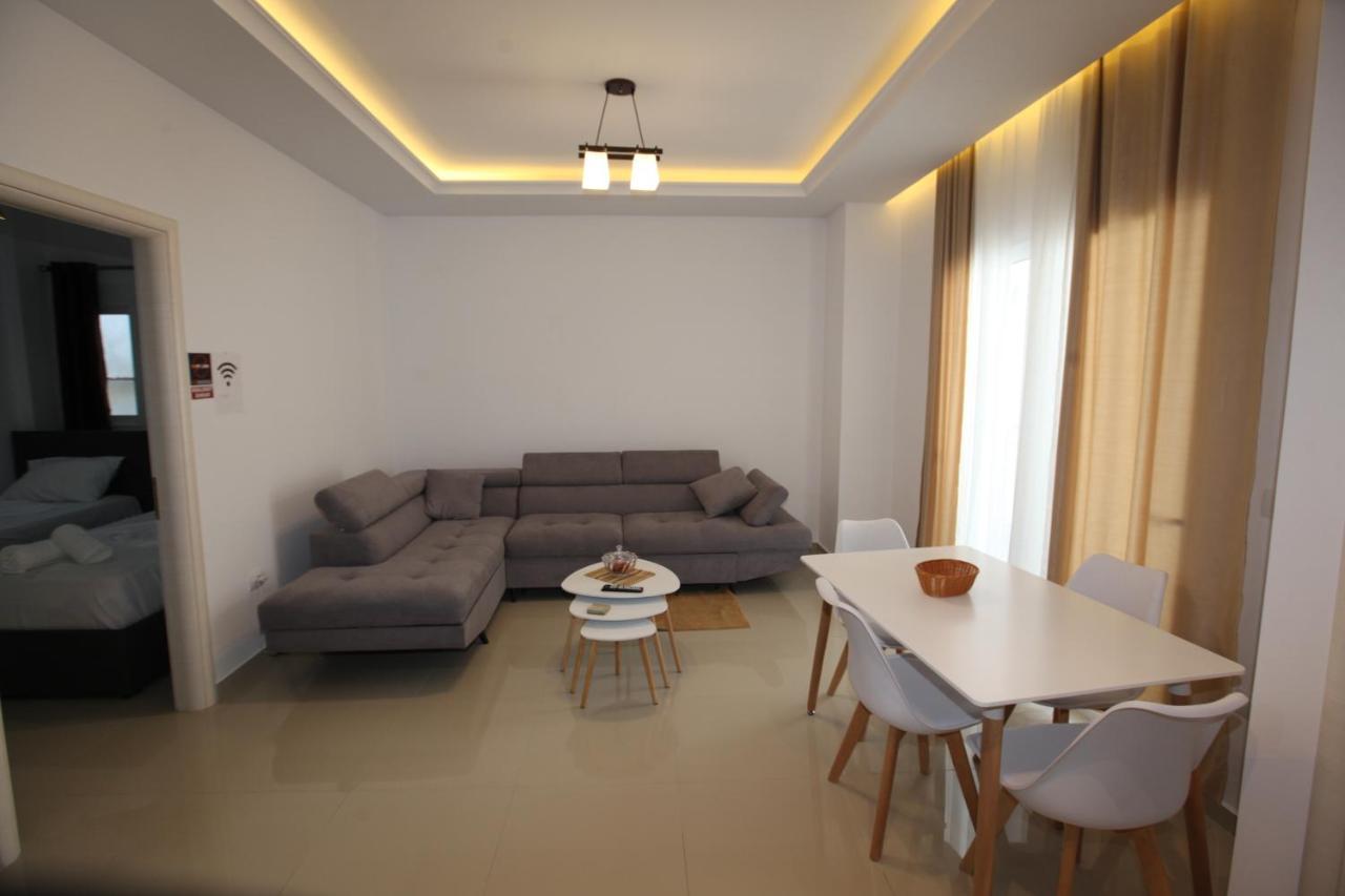 Deda Apartments Sarandë 外观 照片