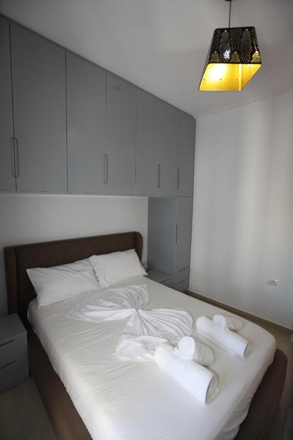 Deda Apartments Sarandë 外观 照片