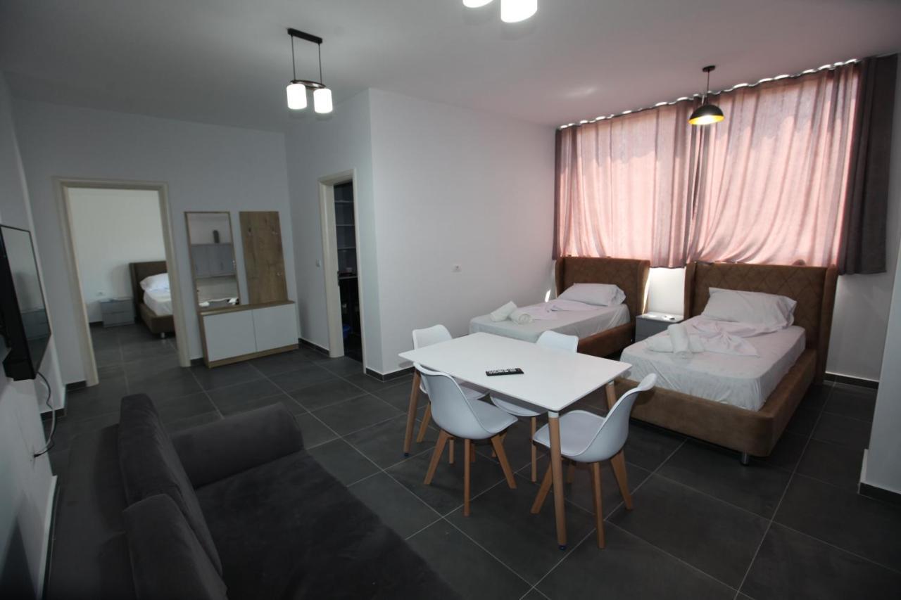 Deda Apartments Sarandë 外观 照片
