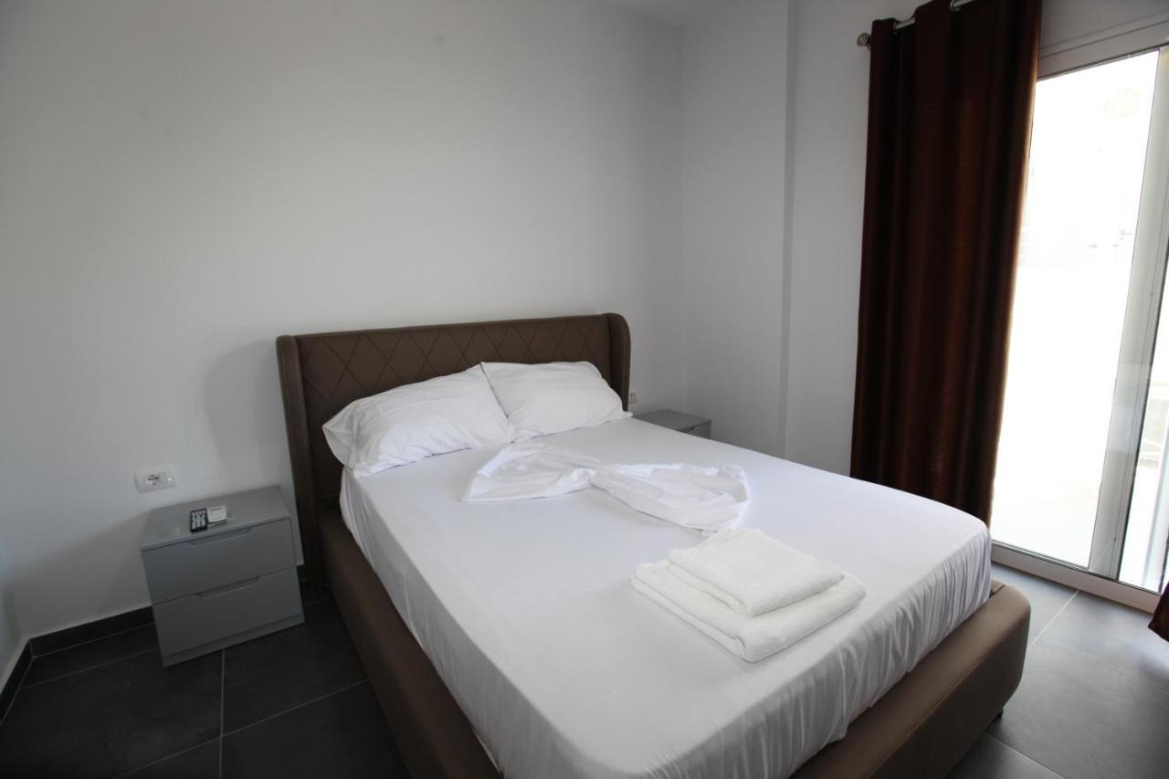 Deda Apartments Sarandë 外观 照片