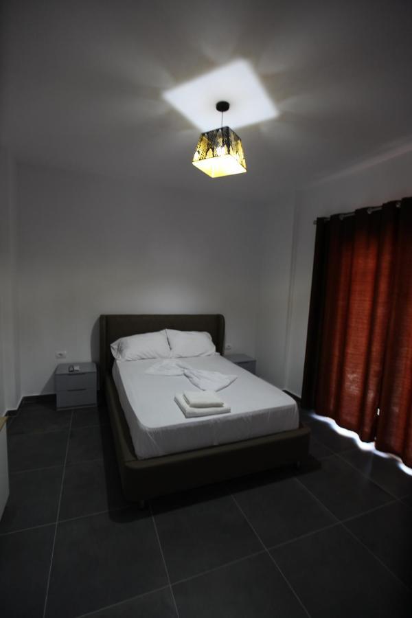 Deda Apartments Sarandë 外观 照片