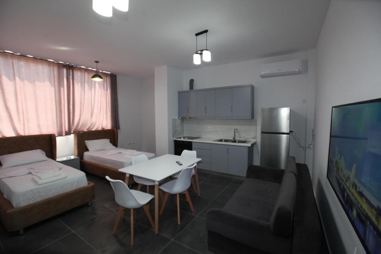 Deda Apartments Sarandë 外观 照片