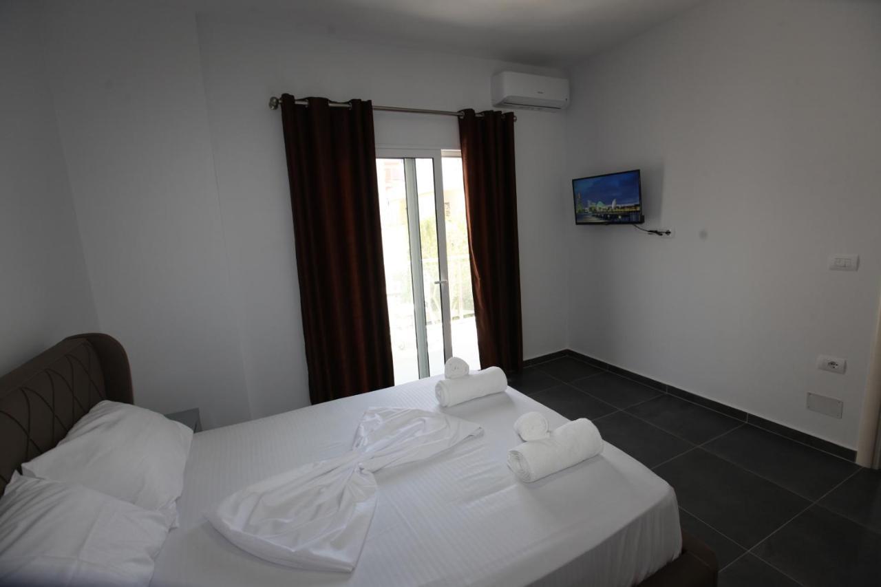 Deda Apartments Sarandë 外观 照片