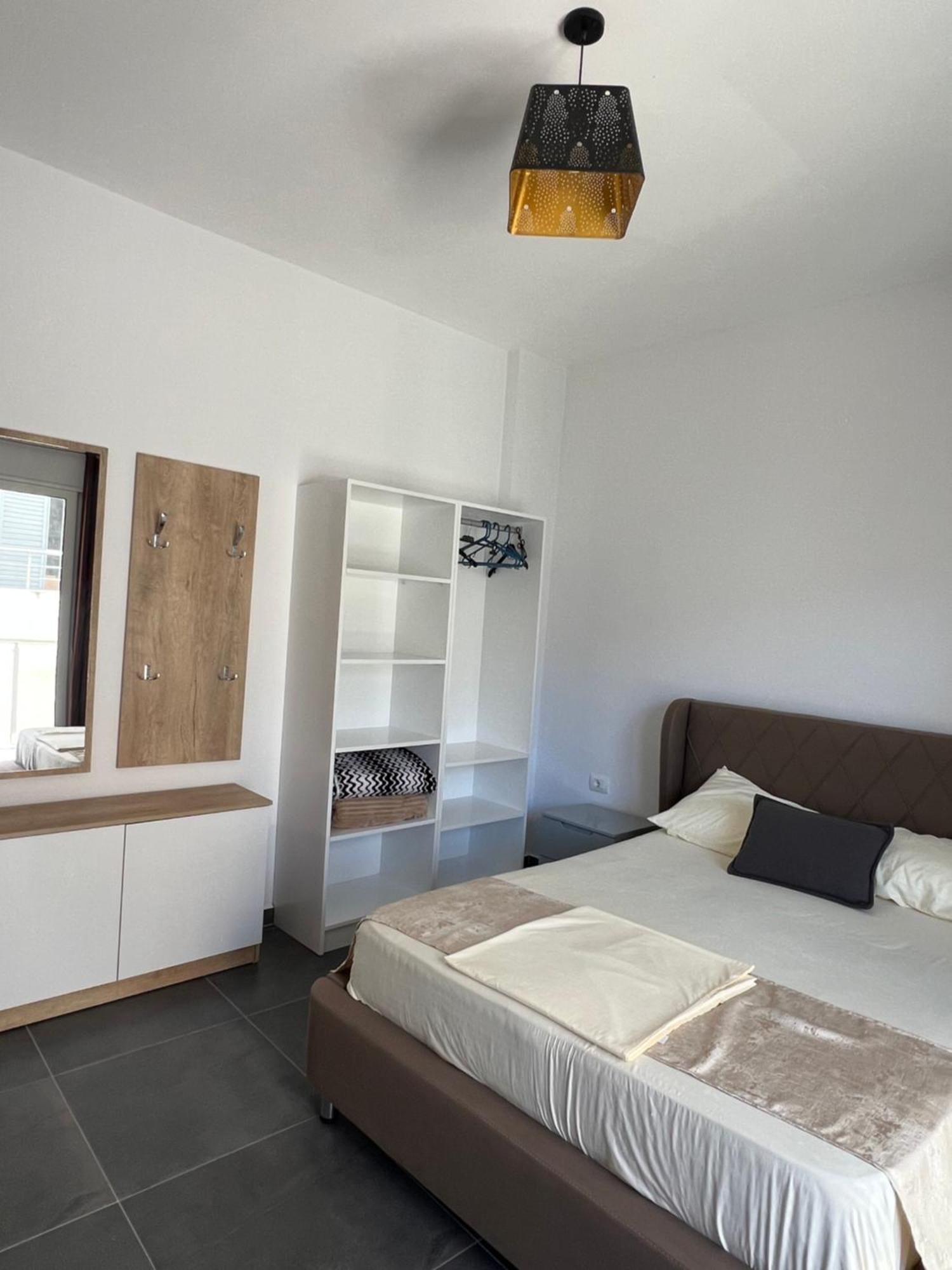 Deda Apartments Sarandë 外观 照片